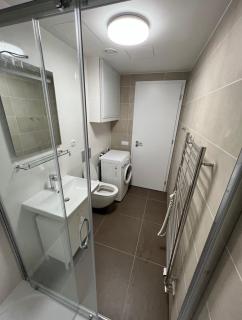Bright & Cosy 1-Bedroom Apartment with Balcony - Prague - 2