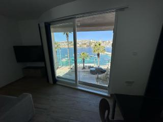 Seabreeze Apartments Flat 2 By Homely Malta! - 0