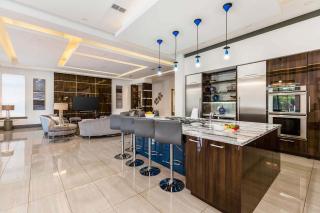 Mansion with Arcade, Theater, Game Loft, Huge Balcony - Kissimmee - 6