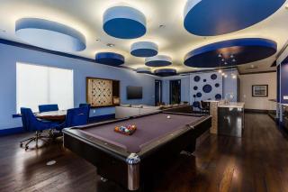 Mansion with Arcade, Theater, Game Loft, Huge Balcony - Kissimmee - 3