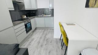 The Brooklyn Suite by Nestura - Leicester - 3