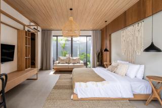 Stunning 3-Bedroom Luxury Villa with Private Pool, Netflix, and Amazing Views! - Dalung - 1