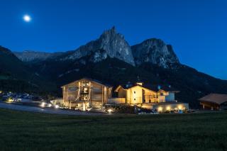 Hotel Valentinerhof - Siusi - 9
