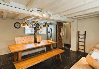Pump Cottage - Sileby - 8