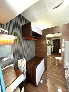 Apartment in Air Residences, Makati with wifi, Netflix, pool, mall and more - Manila - 4