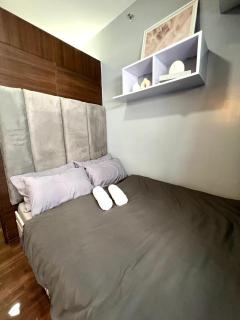 Apartment in Air Residences, Makati with wifi, Netflix, pool, mall and more - Manila - 6