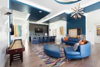 Luxe Villa with Arcade, Game Loft, Theater, Huge Pool - Kissimmee - 3