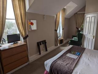 Gordon Arms Hotel - West Linton - 3