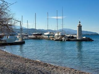 Cozy and Serene Central Studio - Aigio - 5