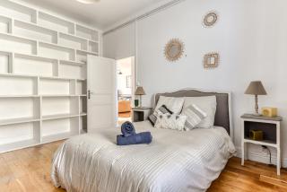 Big House - Parking Privée - Piscine - Wifi - tout équipée - 2