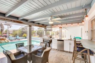2 Mi to Beach Canal-Front Home in Cape Coral! - Cape Coral - 9