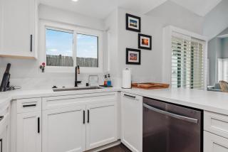 Breeze & Bridle - TC530J - Solana Beach - 1