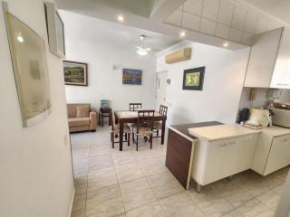 Apartamento Pitangueiras 2 quartos com ar condicionado, garagem - Guarujá - 4