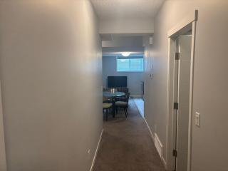 Spacious 2BR Suite - SW Edmonton - Edmonton - 7