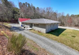 Vintage with Advantages - Bryson City - 6