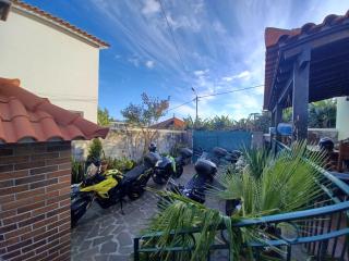 House near CR7 Museum - 2