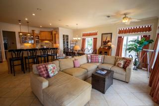 Bayside Bliss - 4