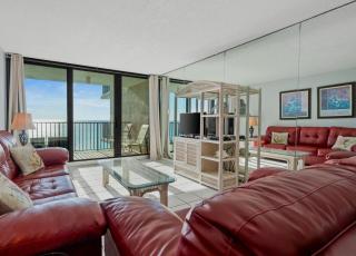 Pelican Walk 902 - 1