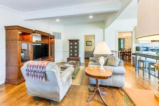 Ideally Located Historic Home with Porch in Columbus - Columbus - 7