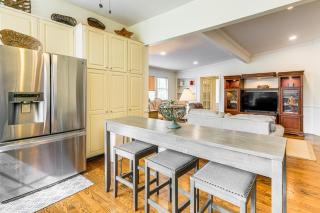 Ideally Located Historic Home with Porch in Columbus - Columbus - 3