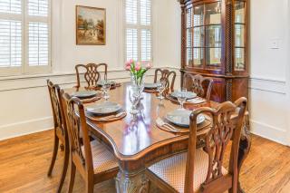 Ideally Located Historic Home with Porch in Columbus - Columbus - 1