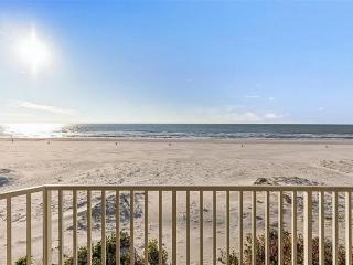 Newly Reno Beachfront Escape I Steps to Beach - 9