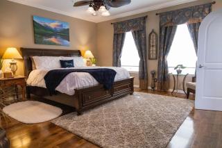 Downtown Palazzo Romano 3 Bedroom Executive Suite - 5