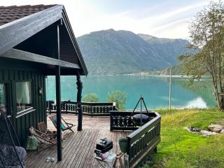 Cabin by Oppstrynsvatnet, Hjelle - Stryn - 0
