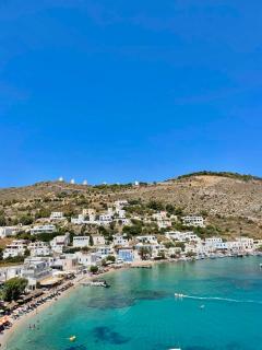 Mikaki Holiday Home - - 4