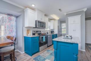 The Cove 13-4 By SDC, Big Deck, Pool, Hot Tub, By Lake , No Stairs - Branson - 7