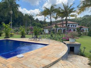 Espaço Eslovaquia - Casarão com Piscina, Paz e Conexão com a Natureza - Atibaia - 0