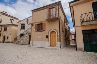 Casa Vacanze La Piazzetta - Nusco - 0