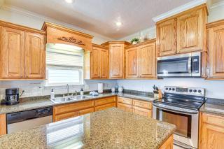 Walk to Shore Crystal Beach Family Home with Deck! - Crystal Beach - 2