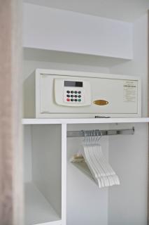 HouseBoat the New Lake - Nieuwe Meer - 2