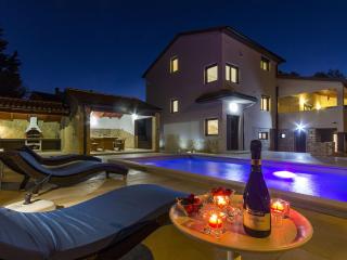 Villa 'L' by Interhome - Medulin - 9