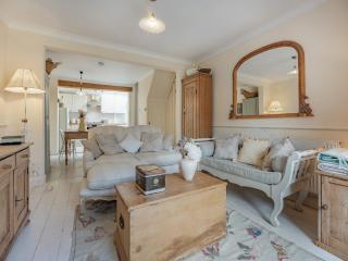 Greenfield Cottage 1866 - Broadwater - 6