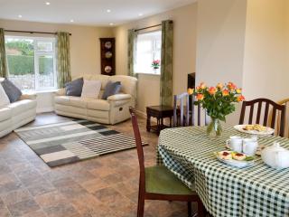 Hay Rick - Ukc2401 - 8