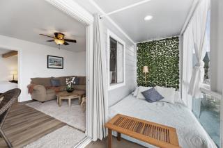 108 Middle Terrace #2 by Catalina Island Vacation Rentals - 8