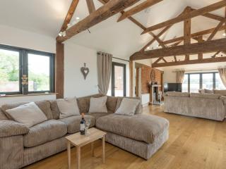 Summer House Stables - Catfield - 7
