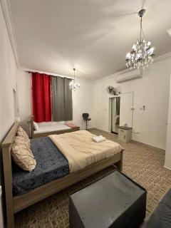 Motel Private Couples Rooms Attached Bathroom & Free Private Parking Hourly Rates Available - Abu Dhabi - 7