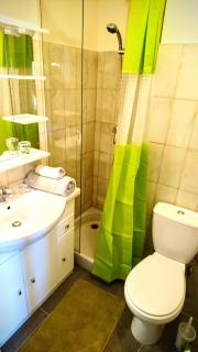 Condo in a private residence with pool - Nice - 9