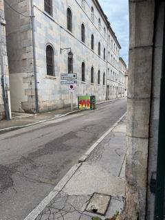 Magnifique studio en RDC au cœur de la boucle - Besançon - 6