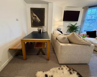 Stylish central apartment - Bristol - 9