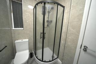 Telford Tranquility Apartment Flat 3 for 4 guests - 1