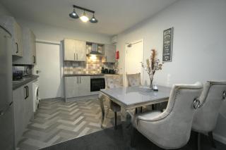Telford Tranquility Apartment Flat 3 for 4 guests - Telford - 9