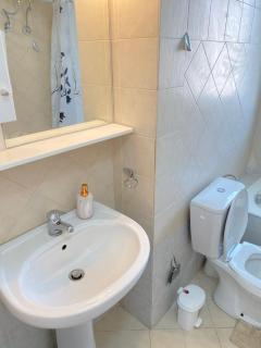 City Centre Apartment - Sarandë - 2