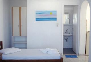 Cycladic Charm - Naousa - 1