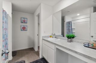 Cheerful 4 Bedrooms New Construction Home - 4