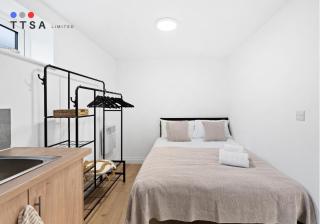 TTSA - Studio - Sleeps 4 - Norwood Junction - A1 - Norwood - 0