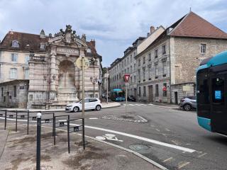 Magnifique studio en RDC au cœur de la boucle - Besançon - 8